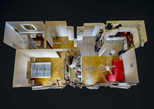 Terasa, pergola, parkovanie v garáži či pivnica, spoznajte ideálny prenájom pre mladý pár.