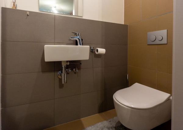 PRENAJATÉ-Kompletne zariadený, nový 2 izb. byt 62 m2, loggia, pivnica, parking garáž - NOVOSTAVBA BORY