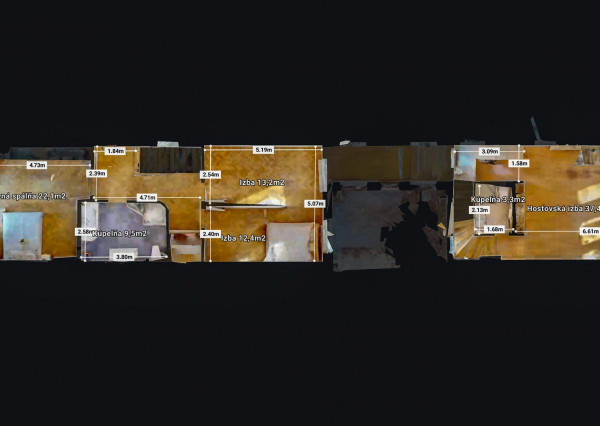 PREDANÉ- 5 izb.rodinný dom v TOP lokalite KOLIBA s panoramatickým výhľadom na mesto a zeleň, sauna,krb,garáž.