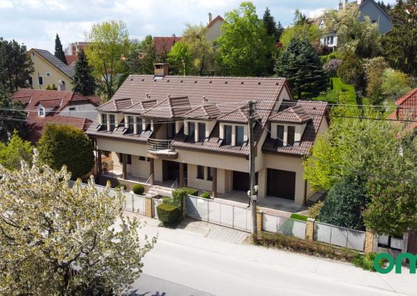 PREDANÉ-6 izb.rodinný dom,POZEMOK 1112 m2, v tesnej blízkosti lesa.