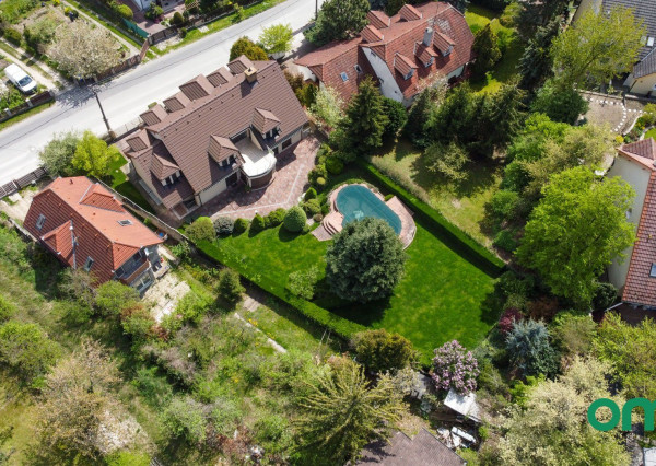 PREDANÉ-6 izb.rodinný dom,POZEMOK 1112 m2, v tesnej blízkosti lesa.