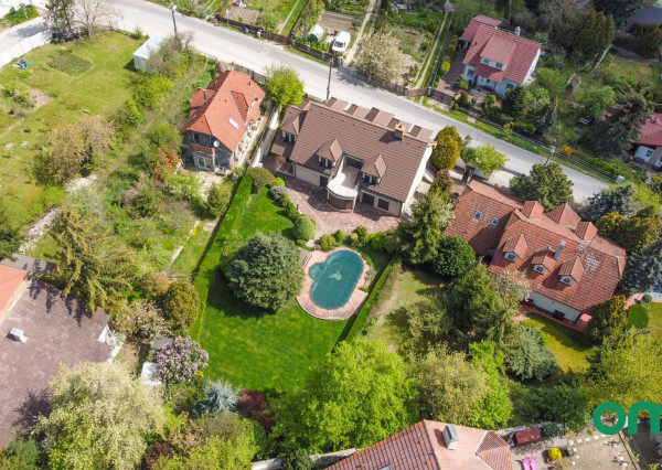 PREDANÉ-6 izb.rodinný dom,POZEMOK 1112 m2, v tesnej blízkosti lesa.