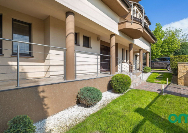 PREDANÉ-6 izb.rodinný dom,POZEMOK 1112 m2, v tesnej blízkosti lesa.