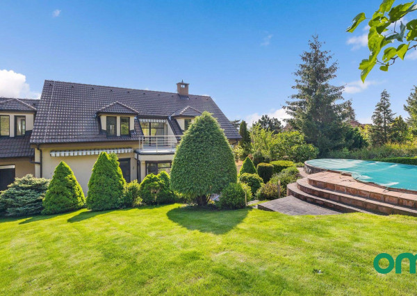 PREDANÉ-6 izb.rodinný dom,POZEMOK 1112 m2, v tesnej blízkosti lesa.