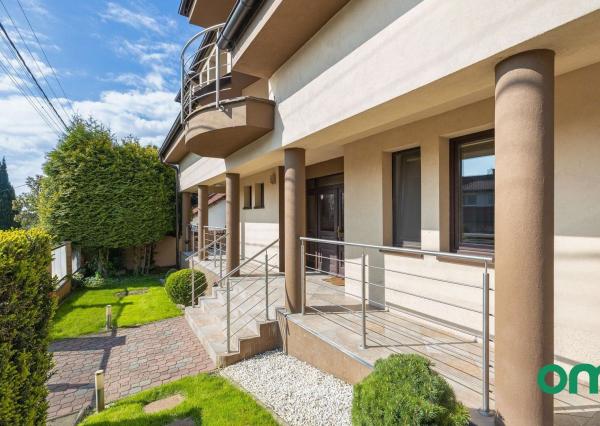 PREDANÉ-6 izb.rodinný dom,POZEMOK 1112 m2, v tesnej blízkosti lesa.