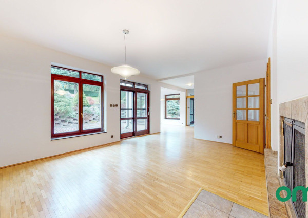 PREDANÉ-6 izb.rodinný dom,POZEMOK 1112 m2, v tesnej blízkosti lesa.