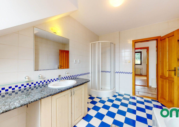 PREDANÉ-6 izb.rodinný dom,POZEMOK 1112 m2, v tesnej blízkosti lesa.