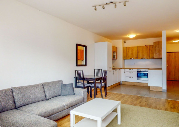 Južne orientovaný 3i s parkovaním v Perle Ružinova