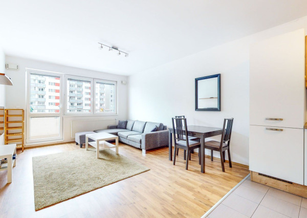 Južne orientovaný 3i s parkovaním v Perle Ružinova