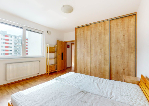 Južne orientovaný 3i s parkovaním v Perle Ružinova