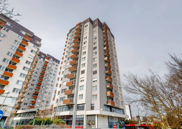 Južne orientovaný 3i s parkovaním v Perle Ružinova