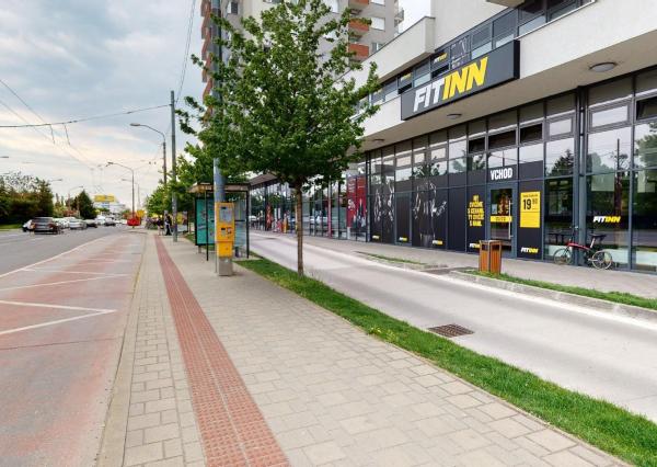 Južne orientovaný 3i s parkovaním v Perle Ružinova