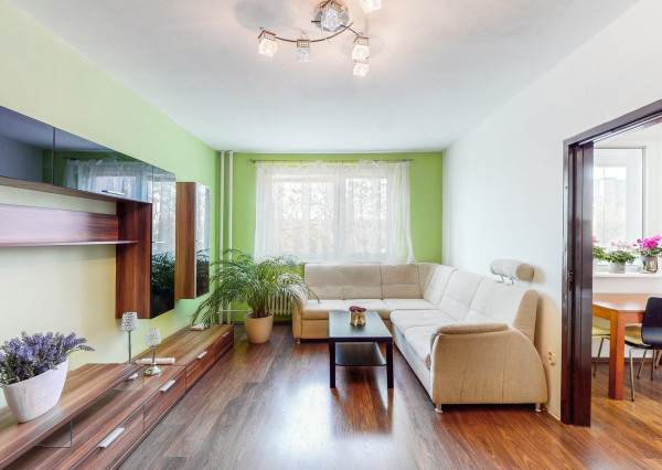 PREDANÉ - ul. Ružová - 3 izb. byt v TOP časti Stupavy.