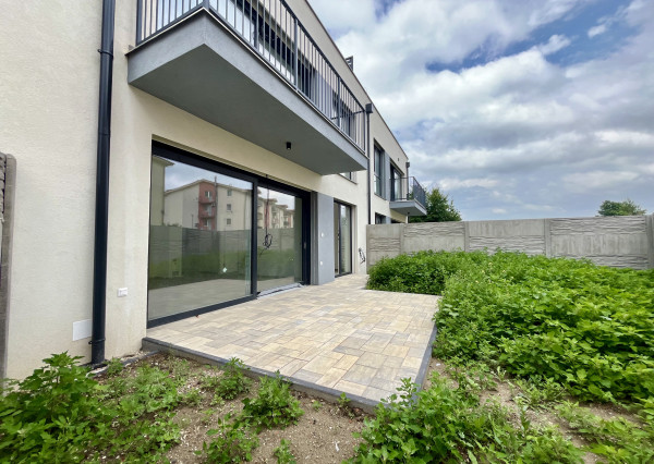 3i Byt v štandarde s kuchyňou so záhradou 63 m2,