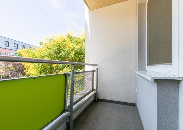 PREDANÉ - NOVOSTAVBA 2 izb. byt 64,4m2- loggia,parking.