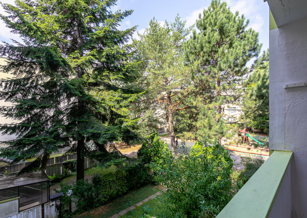 Zariadený, zrekonštruovaný 4 izb.byt 79 m2, balkón, pivnica.