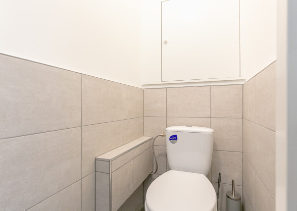 Zariadený, zrekonštruovaný 4 izb.byt 79 m2, balkón, pivnica.