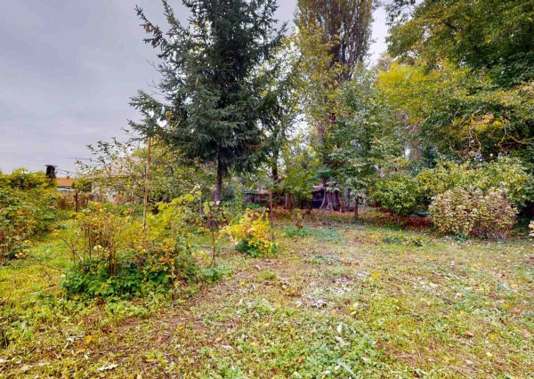 Pozemok na predaj v Alekšinciach s možnosťou rozdelenia na 2