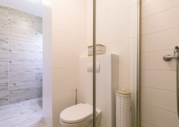 VEĽKORYSÝ 4 izb.byt 92 m2 + terasa,loggia,komora,2x parking.