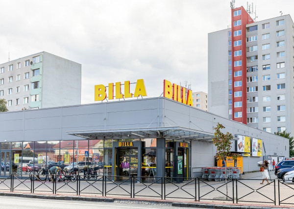 VEĽKORYSÝ 4 izb.byt 92 m2 + terasa,loggia,komora,2x parking.