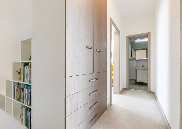 VEĽKORYSÝ 4 izb.byt 92 m2 + terasa,loggia,komora,2x parking.