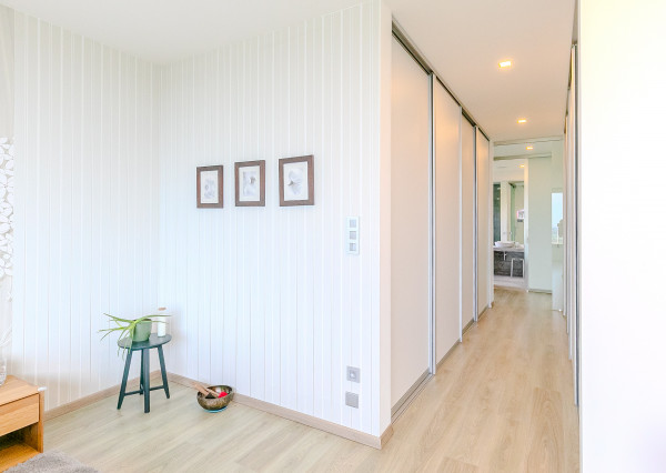 Výnimočná vila ZÁHORSKÉ SADY s bazénom, pozemok 1157 m2.