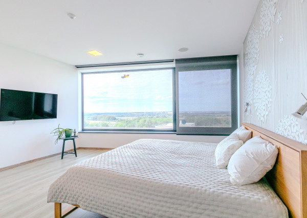 Výnimočná vila ZÁHORSKÉ SADY s bazénom, pozemok 1157 m2.