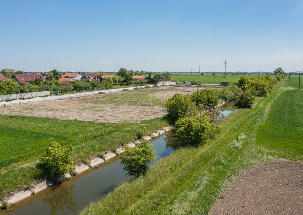Pozemok č.4 v novo dokončenej lokalite, Štvrtok na ostrove