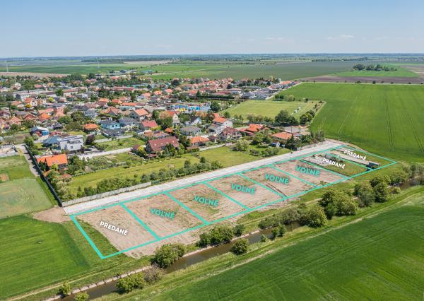 Pozemok č.5 v novo dokončenej lokalite, Štvrtok na ostrove