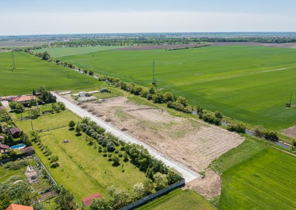 Pozemok č.5 v novo dokončenej lokalite, Štvrtok na ostrove