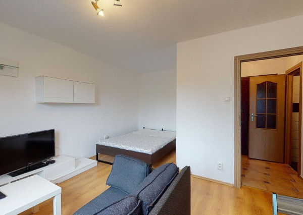 Prenájom útulného 1 izbového bytu na Bieloruskej