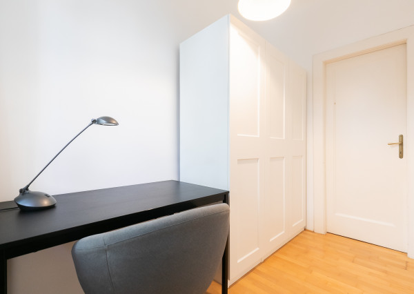 Prenajaté - 2,5 izb.byt 65 m2 s dvorom v centre STARÉHO MESTA