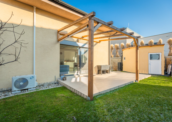 Na predaj moderný rodinný dom v Stupave – Ulica Pod kopcami