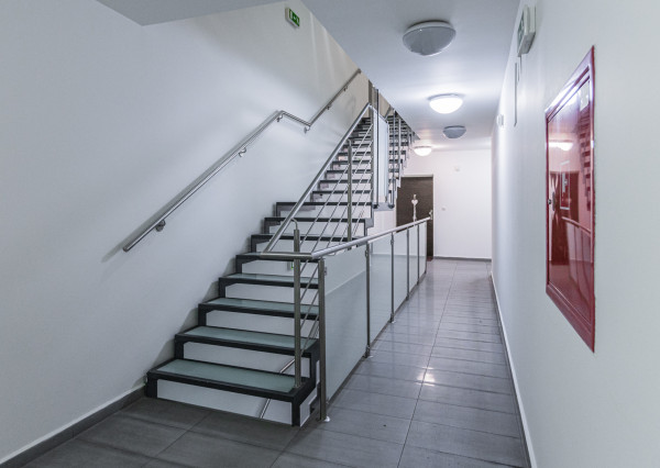 Predaj 2i bytu v menšej novostavbe v Ružinove - Bancíkovej