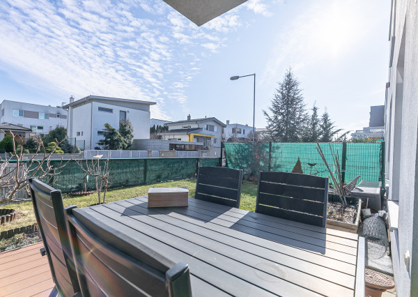 3 izb.byt s PREDZÁHRADKOU+TERASA,KLIMATIZÁCIA,PARKING.