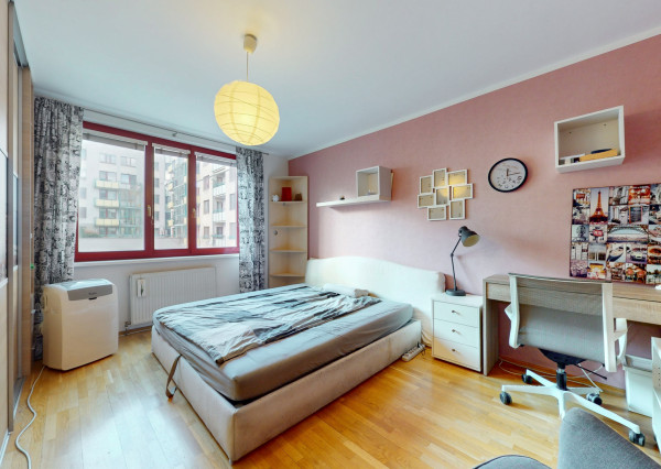 Rezervované - Veľký 4-izbový byt  – Vajnorská, BA