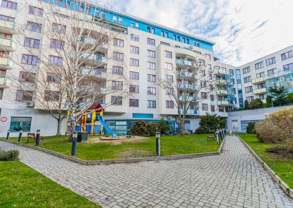 Rezervované - Veľký 4-izbový byt  – Vajnorská, BA