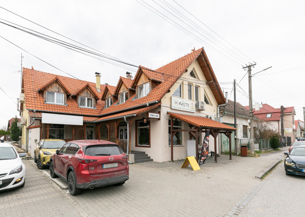 Komerčný priestor 93m2 s mnohofunkčným využitím v polyf.dome