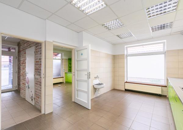 Komerčný priestor 93m2 s mnohofunkčným využitím v polyf.dome