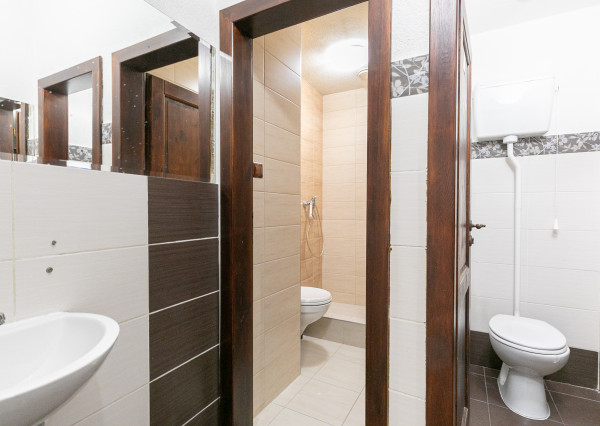 PRENAJATÉ- Komerčný priestor 93m2 s mnohofunkčným využitím.