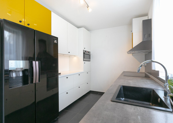 PRAKTICKÝ 5izb-rod.dom s bazénom v obľúbenej časti Malaciek.