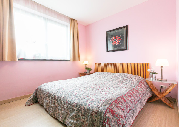 PRAKTICKÝ 5izb-rod.dom s bazénom v obľúbenej časti Malaciek.