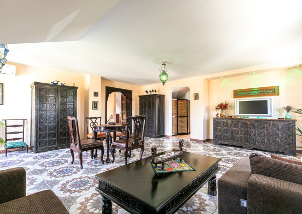 PREDANÉ-rod.dom s krásnym pozemkom v TOP tichej lokalite.