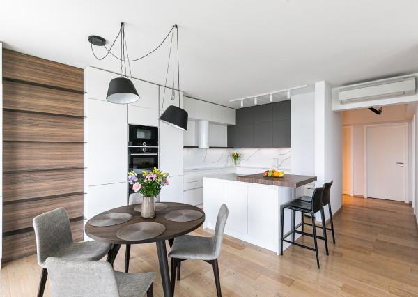 PRENAJATÉ - ZUCKERMANDEL-3 izb.byt 100m2 + loggia, parking.