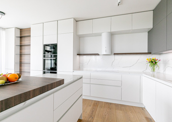 PRENAJATÉ - ZUCKERMANDEL-3 izb.byt 100m2 + loggia, parking.