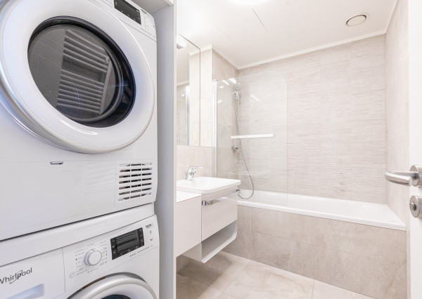 PRENAJATÉ - ZUCKERMANDEL-3 izb.byt 100m2 + loggia, parking.