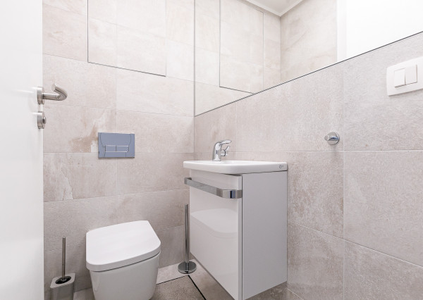 PRENAJATÉ - ZUCKERMANDEL-3 izb.byt 100m2 + loggia, parking.