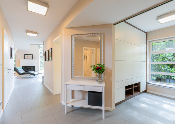 PREDANÉ - 6 izb.rodinný dom s bazénom, TOP záhradou-ZB.