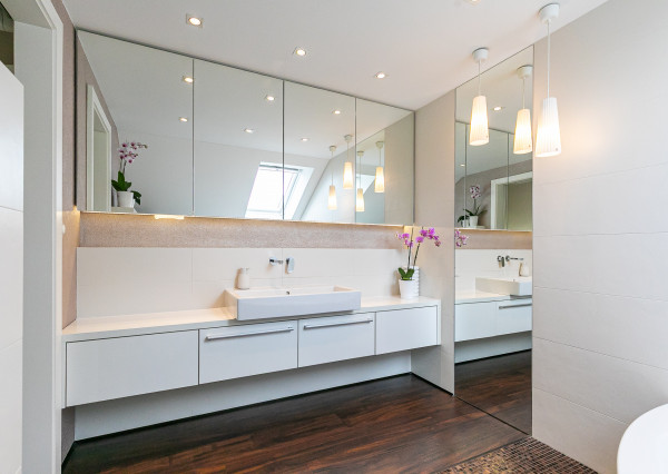 PREDANÉ - 6 izb.rodinný dom s bazénom, TOP záhradou-ZB.