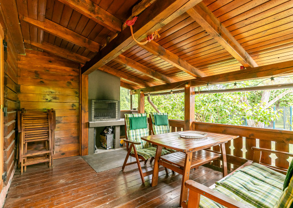 PREDANÉ - 6 izb.rodinný dom s bazénom, TOP záhradou-ZB.